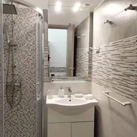 Di Fronte Al Porto Turistico Apartamento Cagliari